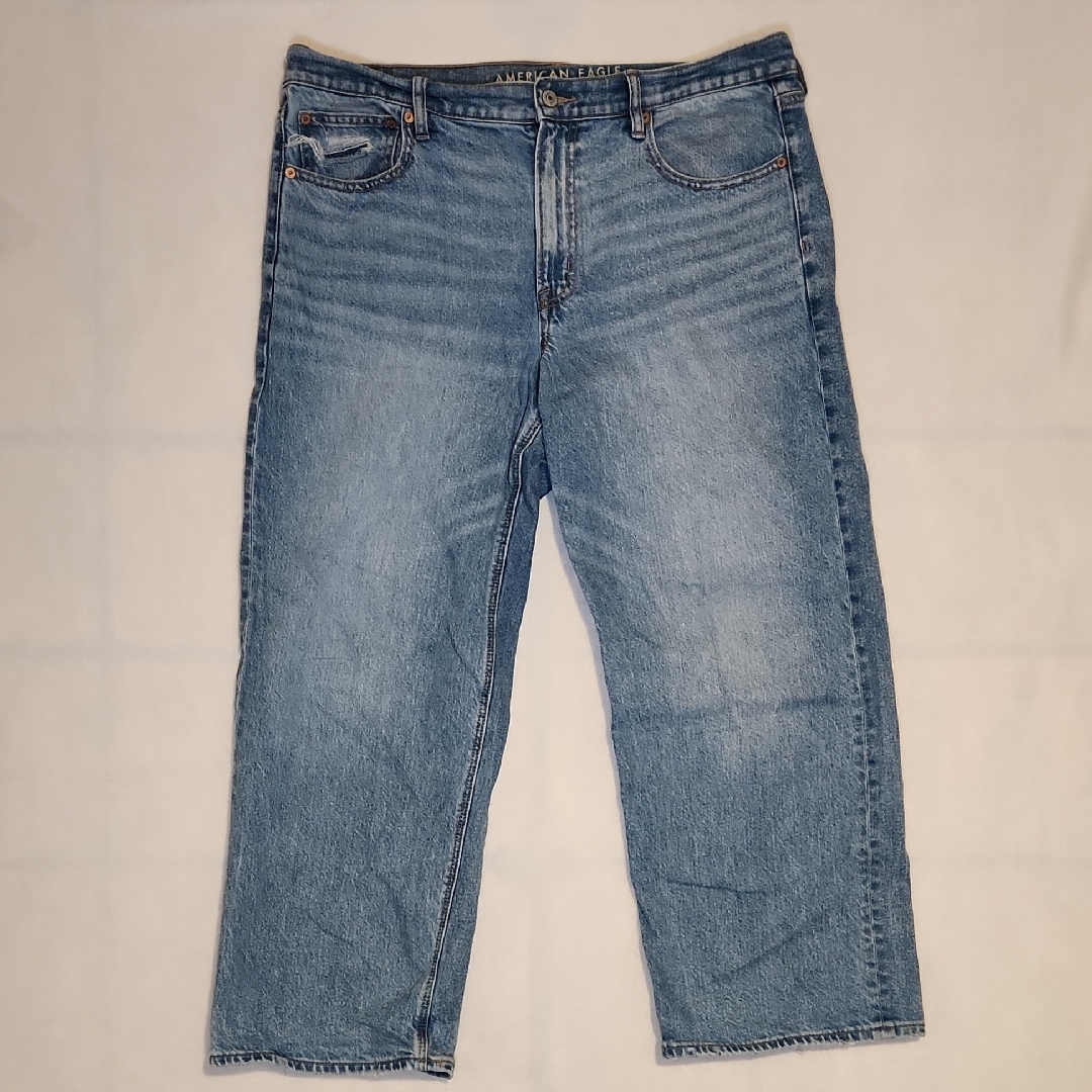 American Eagle Outfitters Women’s Straight Leg Jeans - Light Blue Wash